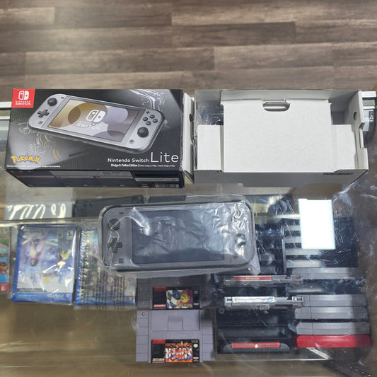 Nintendo Switch Lite: Dialga & Palkia Edition Nintendo Switch
