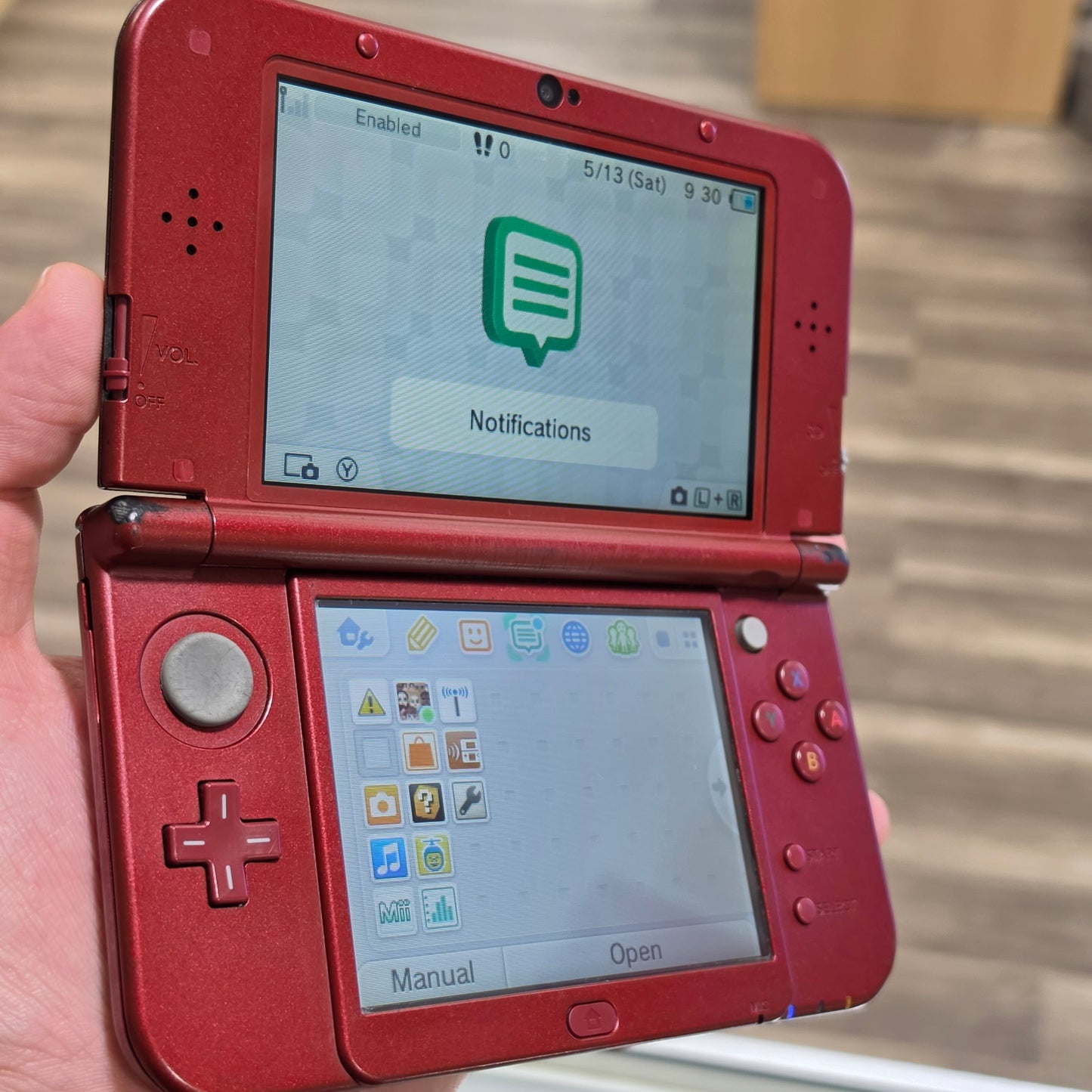 (249) Red New Nintendo 3DS XL Handheld System With Charger (Region Free)(JAPANESE TO US) (TOP AND BOTTOM IPS)