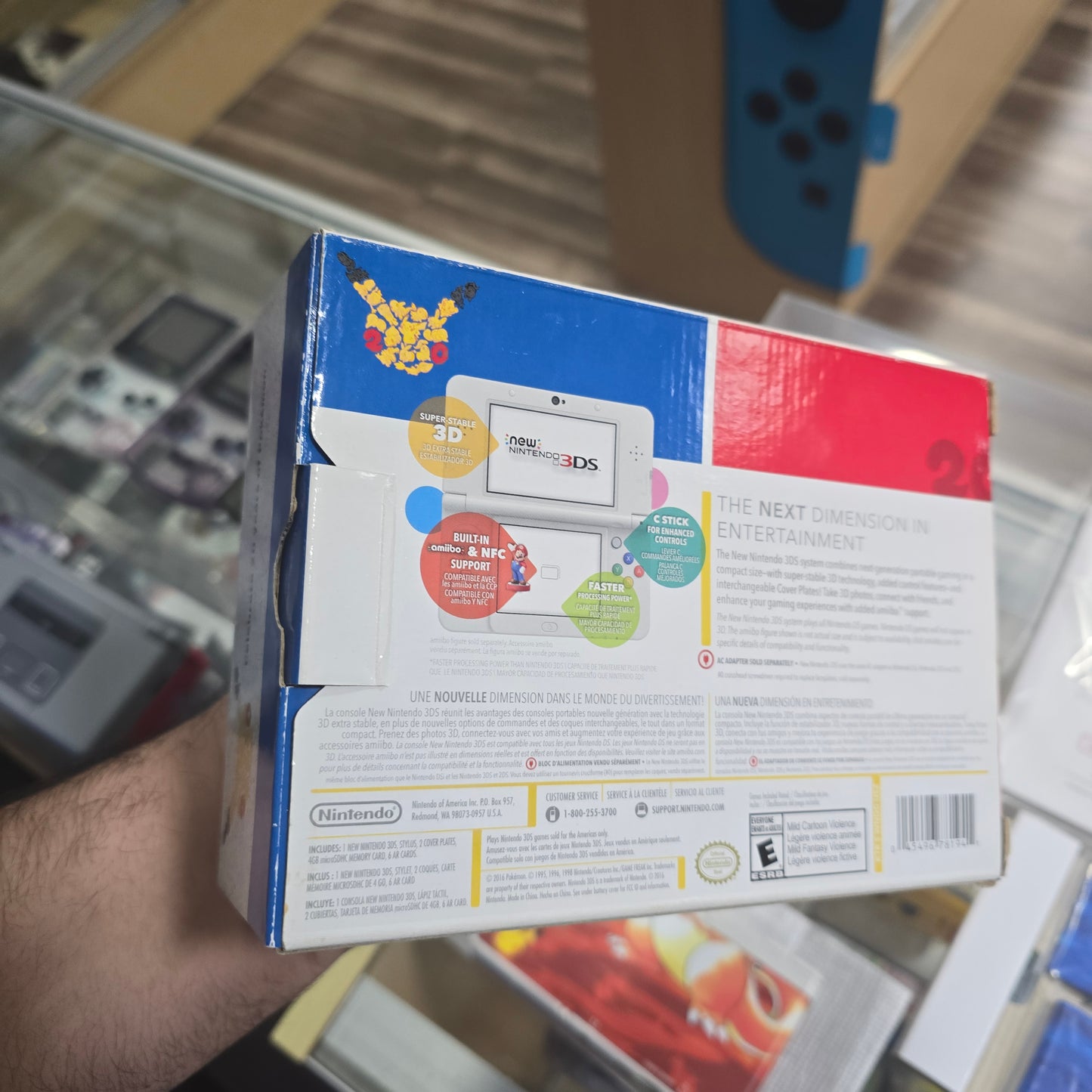 New Nintendo 3DS Pokemon 20th Anniversary Edition Nintendo 3DS (CLEAN SYSTEM AND BOX) with Box Protector