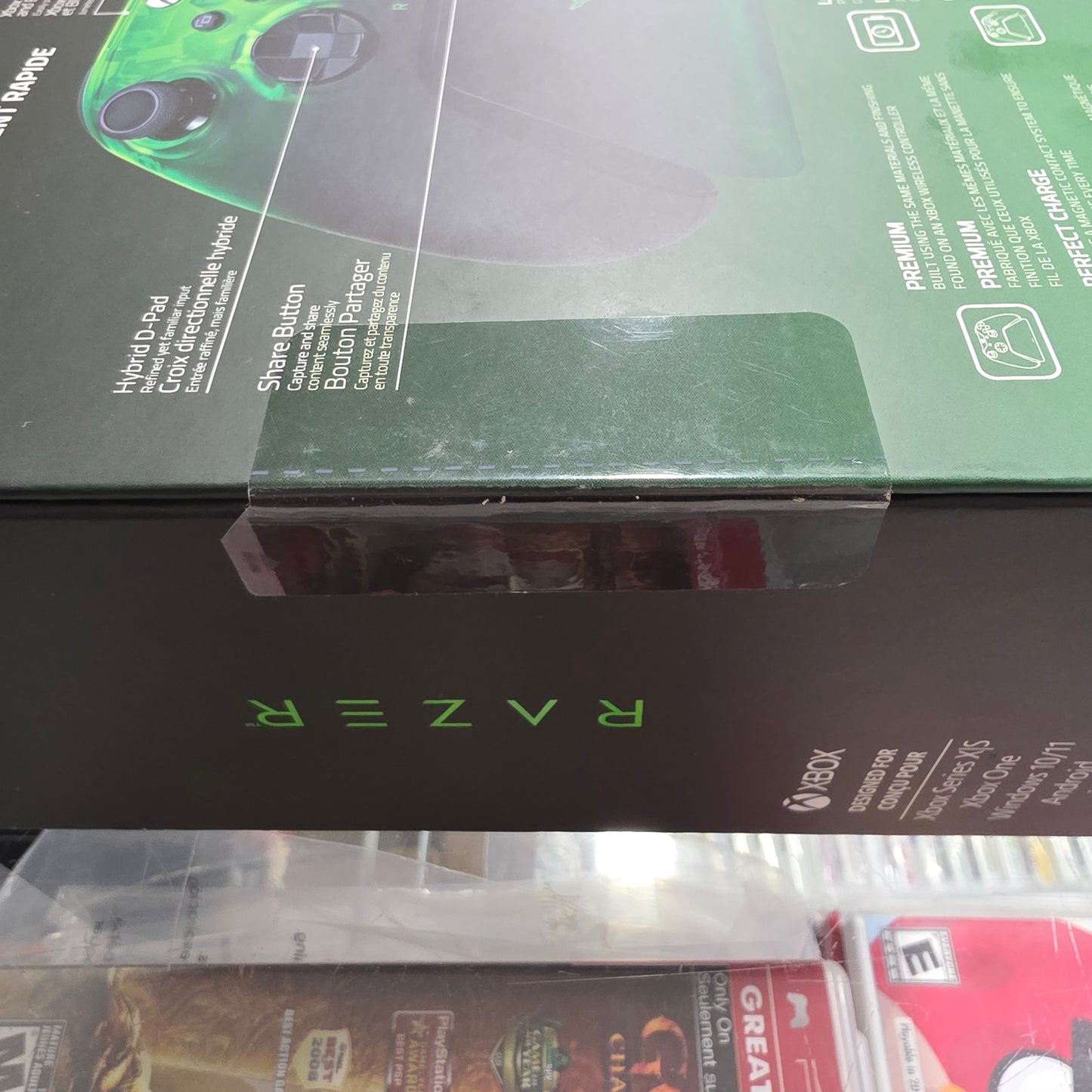 New Sealed Razer Wireless Controller and Quick Charging Stand For Xbox One