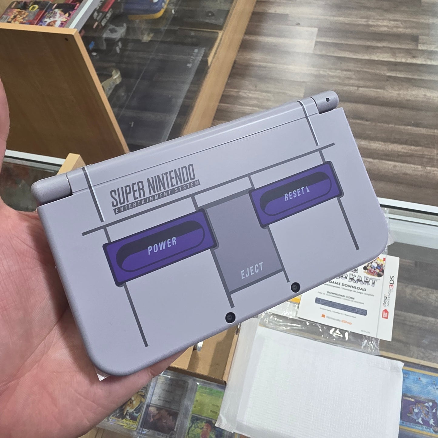 New Nintendo 3DS XL SNES Edition (Open Box) (LIKE NEW SYSTEM) (Code Unscratched) with Box Protector