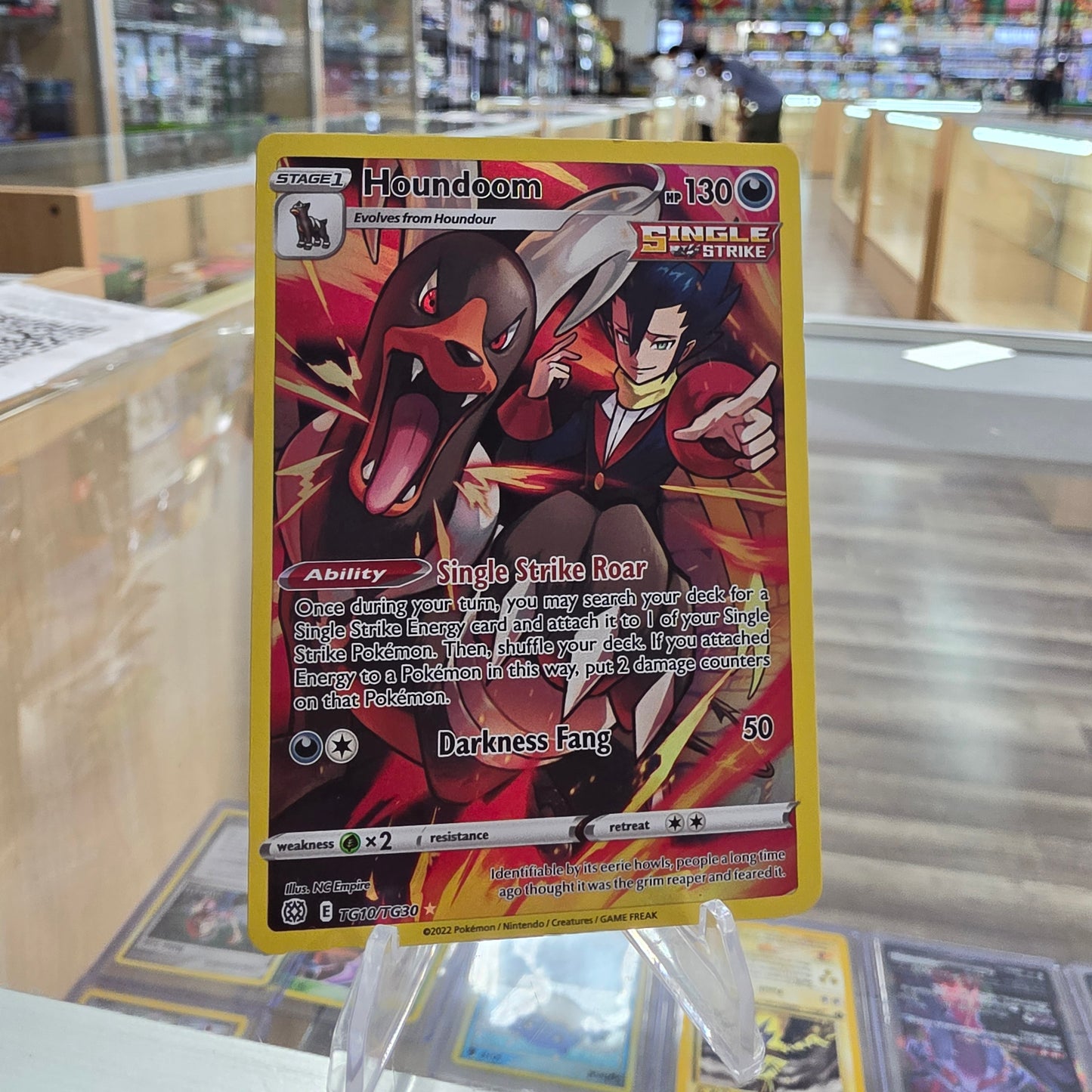 Houndoom - SWSH09: Brilliant Stars Trainer Gallery (NM)