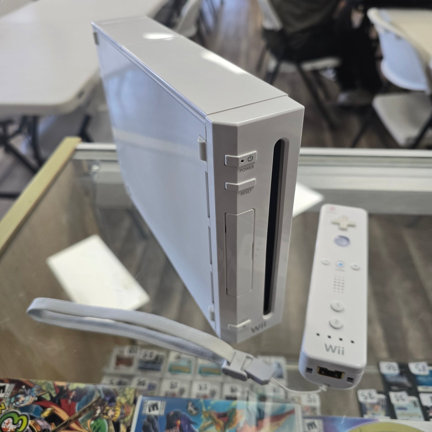 Nintendo Wii System With Wii controller and wires