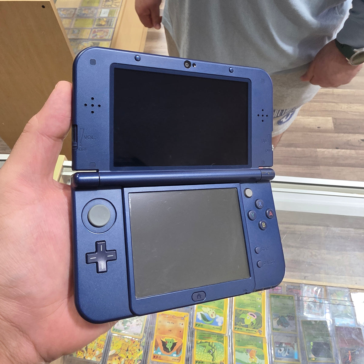 (494) New Nintendo 3DS XL Handheld System (Blue) w/ Charger (Region Free)(JAPANESE TO US) (TOP IPS)