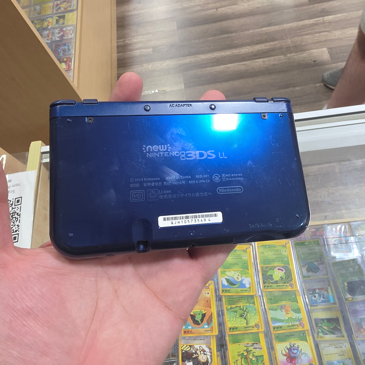 (494) New Nintendo 3DS XL Handheld System (Blue) w/ Charger (Region Free)(JAPANESE TO US) (TOP IPS)
