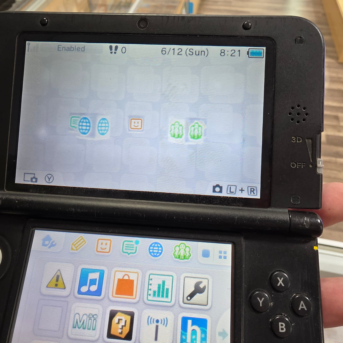 (409) Blue Nintendo 3DS XL Handheld System With Charger (Region Free)(JAPANESE TO US) (CHECK SCREEN)