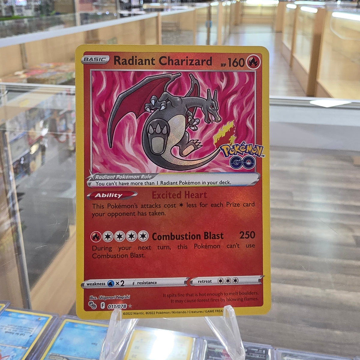 (NM) Radiant Charizard - Pokemon GO