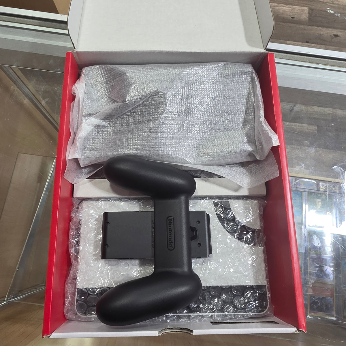 (1306) Nintendo Switch OLED System with Box