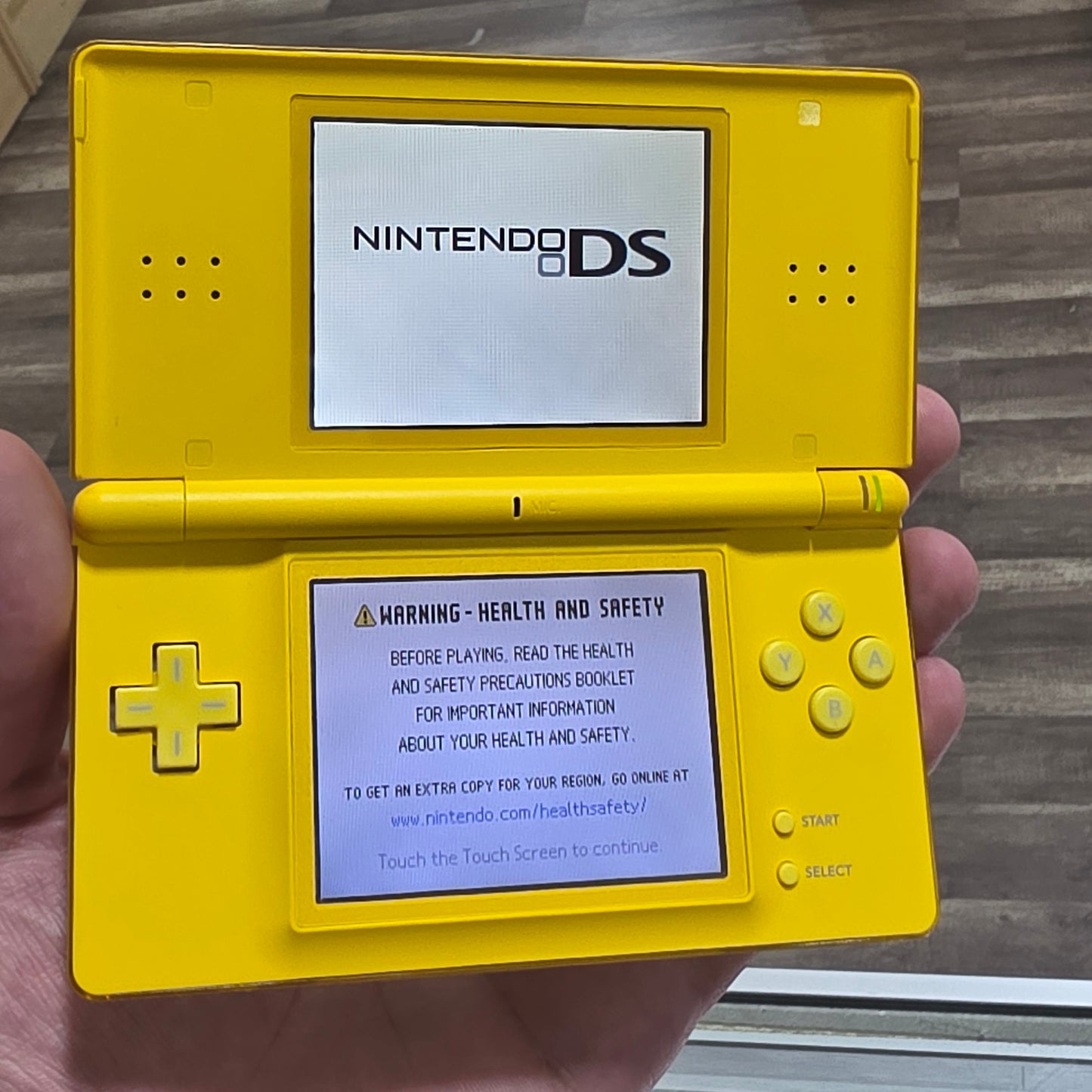 Nintendo DS Lite Yellow Pikachu Limited Edition (LIKE NEW)