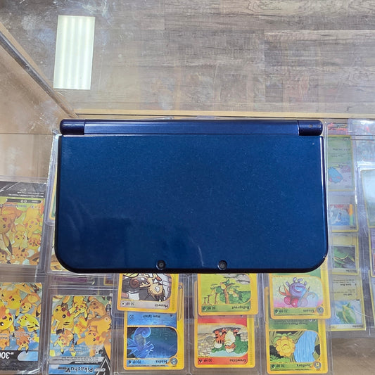 (Q104) New Nintendo 3DS XL Handheld System (Blue) w/ Charger (Region Free)(JAPANESE TO US) (DIGITAL GAMES) (TOP IPS)