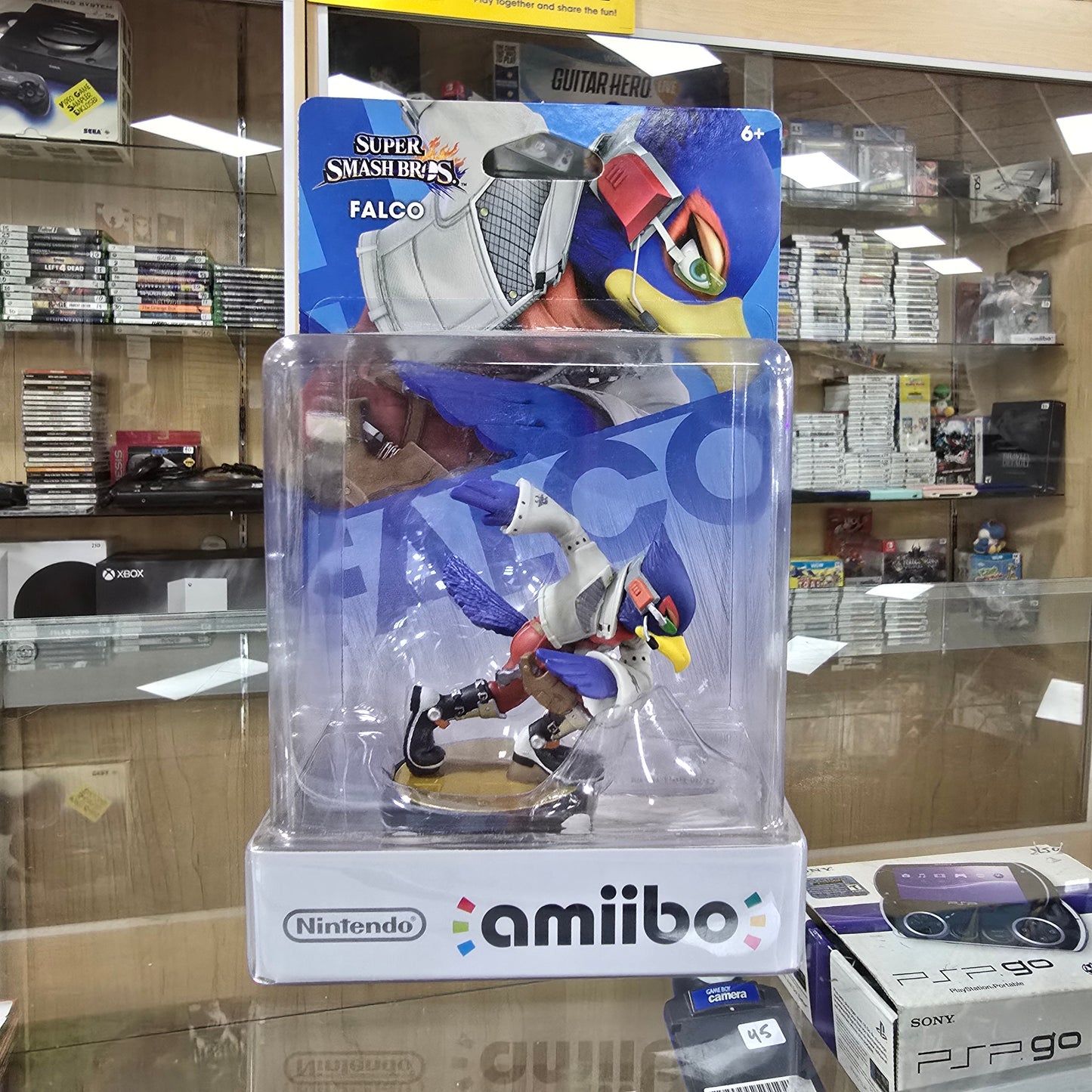 Super Smash Bros Falco Amiibo NEW