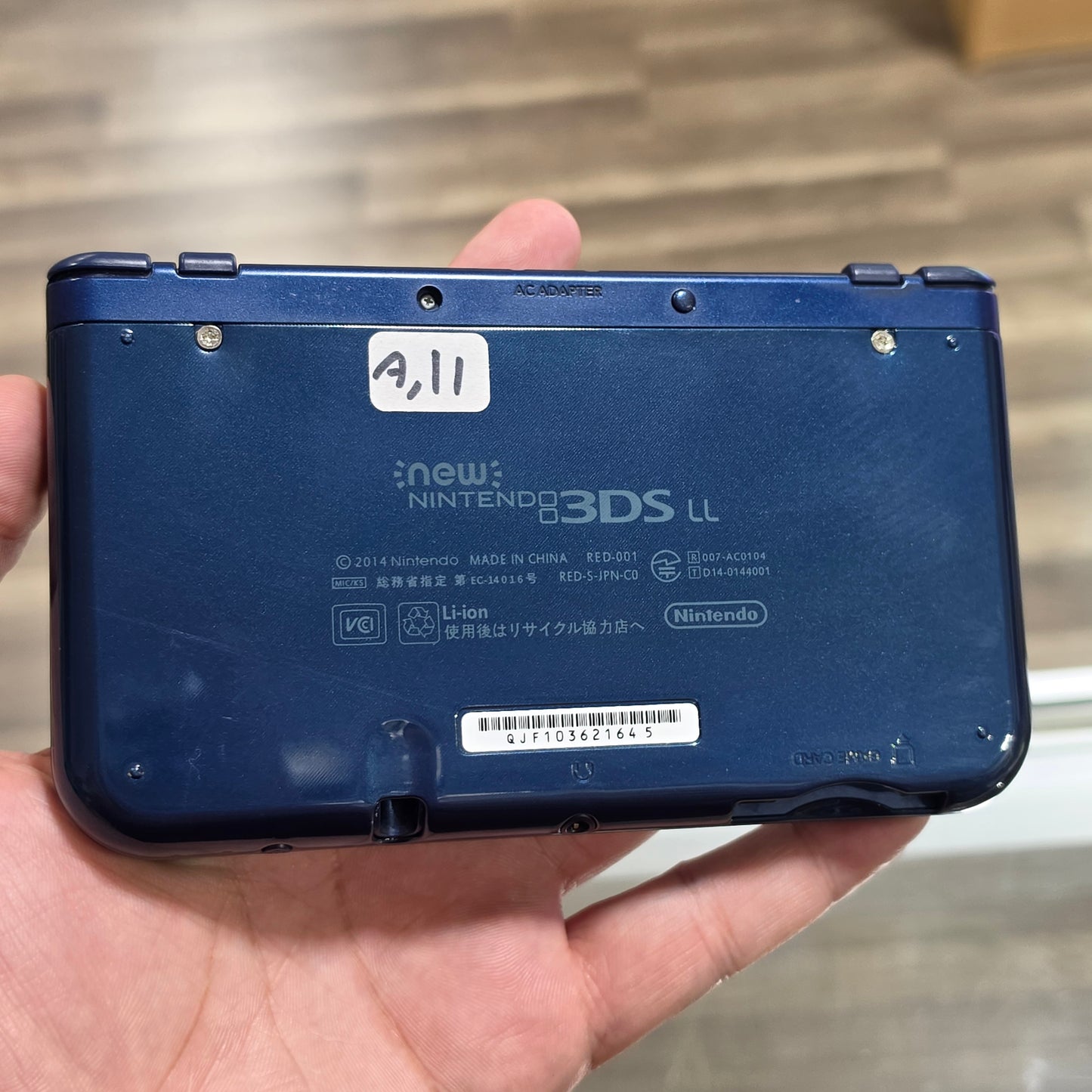 (645) Blue New Nintendo 3DS XL Handheld System With Charger Top IPS (Region Free)(JAPANESE TO US)