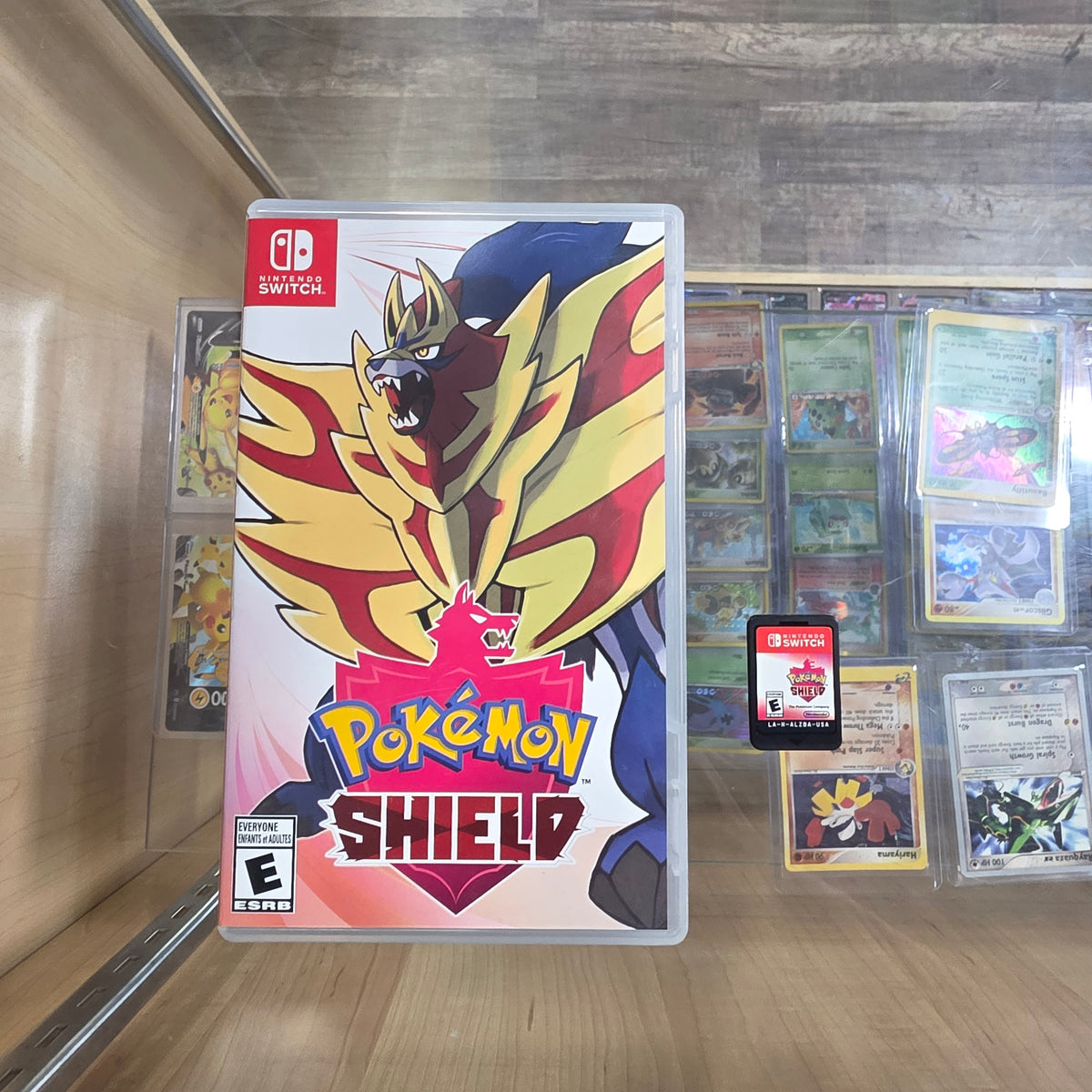 Pokemon Shield Nintendo Switch