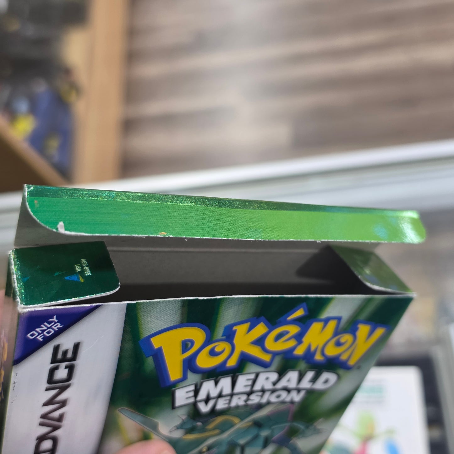 Pokémon Emerald (Authentic) (Dry Battery) Nintendo Gameboy Advance CIB