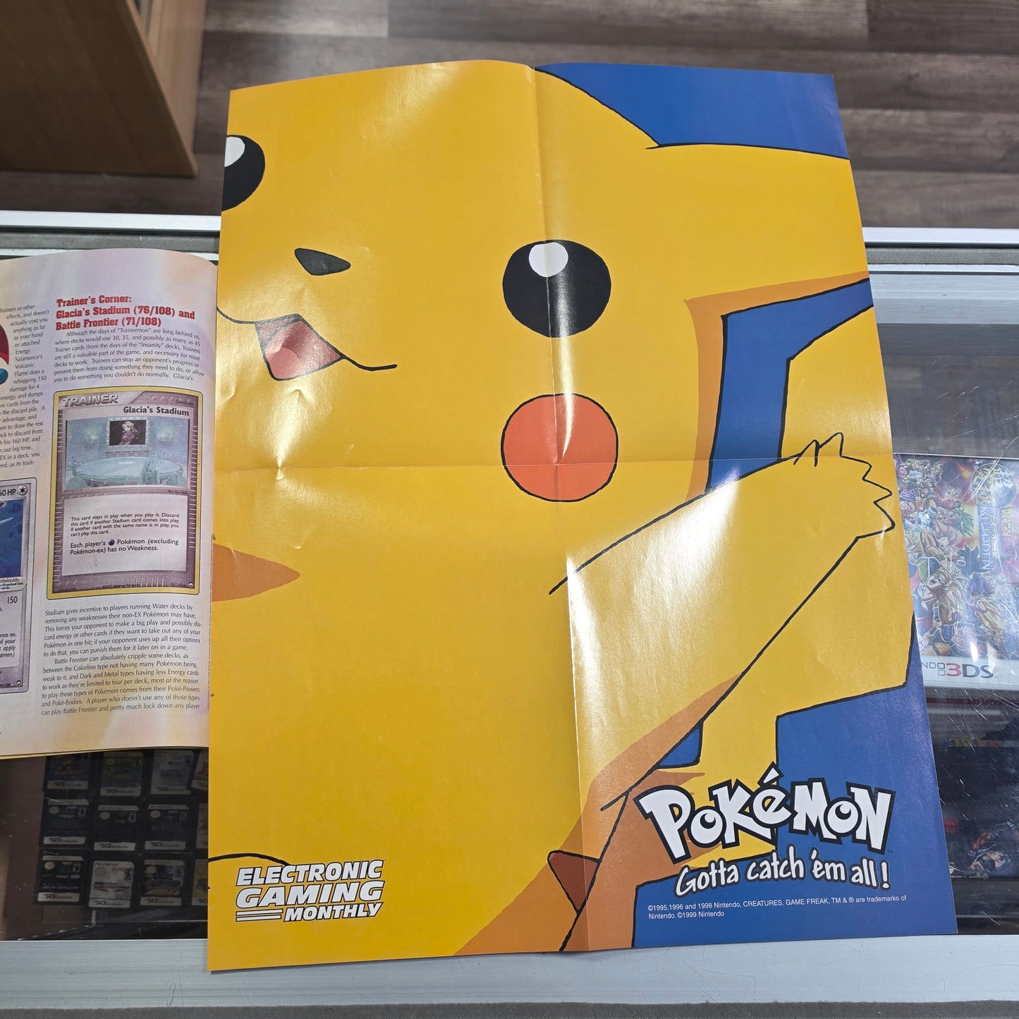 Beckett Pokémon Unofficial Collector Magazine 2007 with Poster