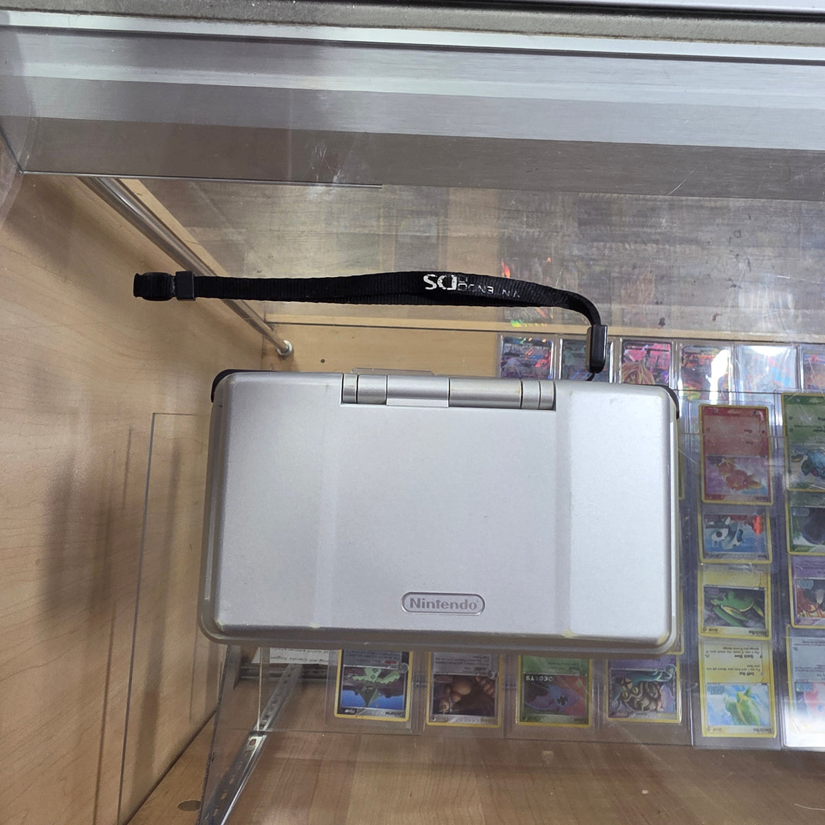 (908) Platinum Nintendo DS Handheld System with Charger