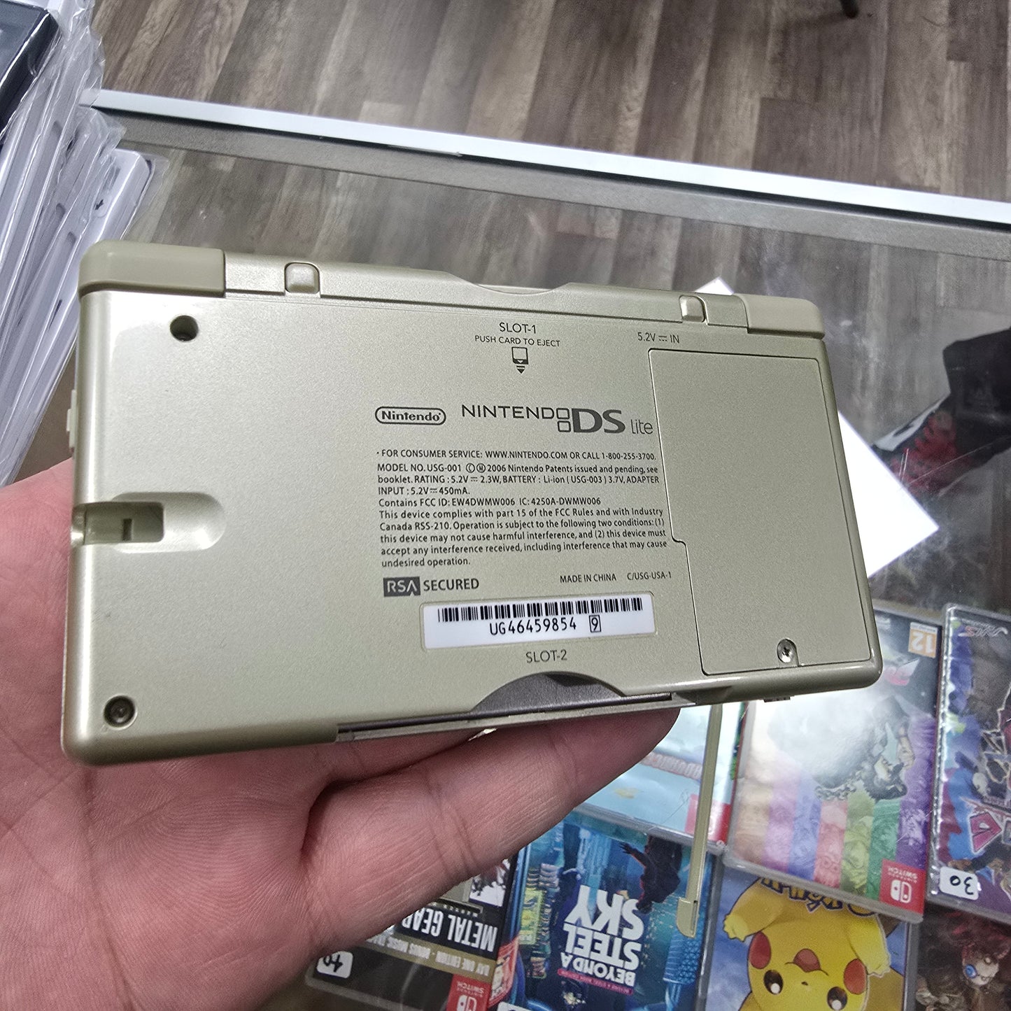 Gold Zelda Nintendo DS Lite [Limited Edition] Nintendo DS