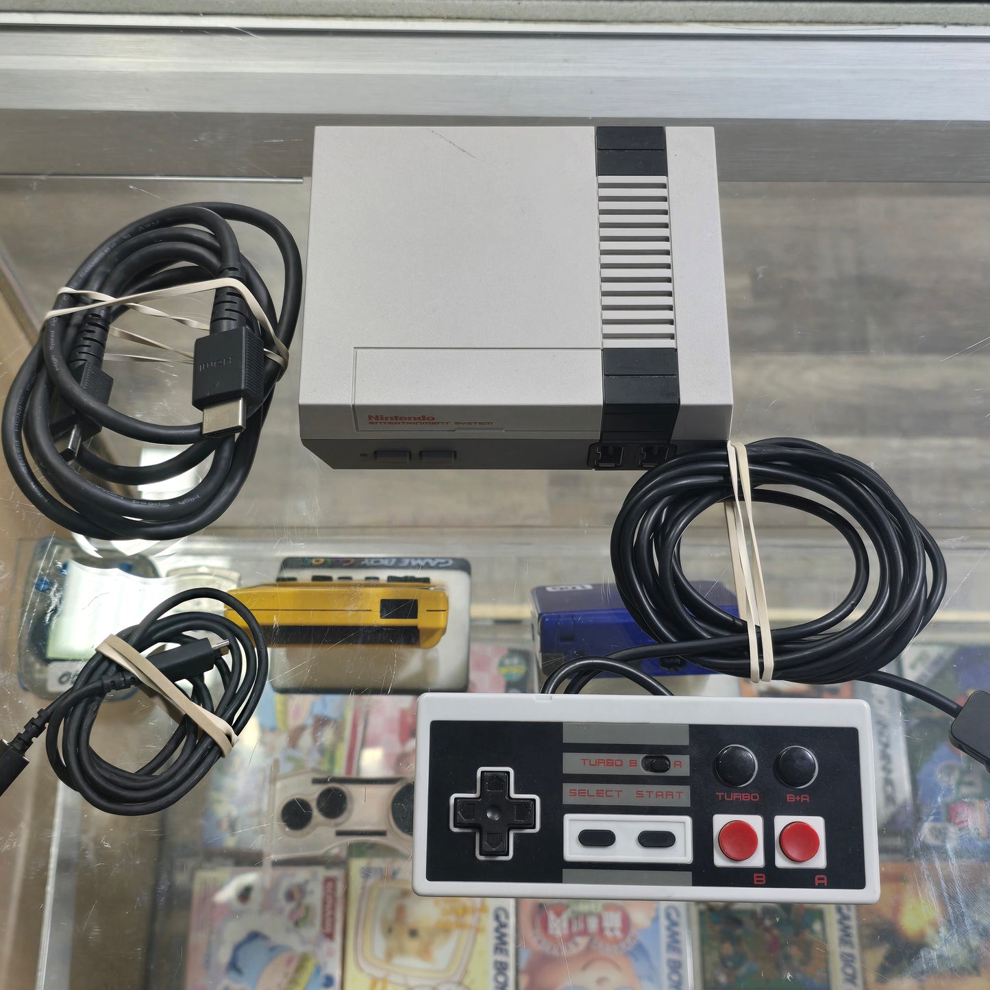 Nintendo NES Classic Edition with Wires and one controller