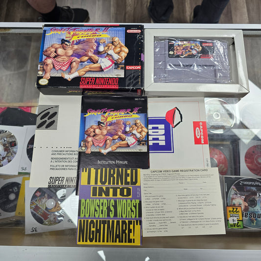 Street Fighter II Turbo CIB with Registration Card Super Nintendo