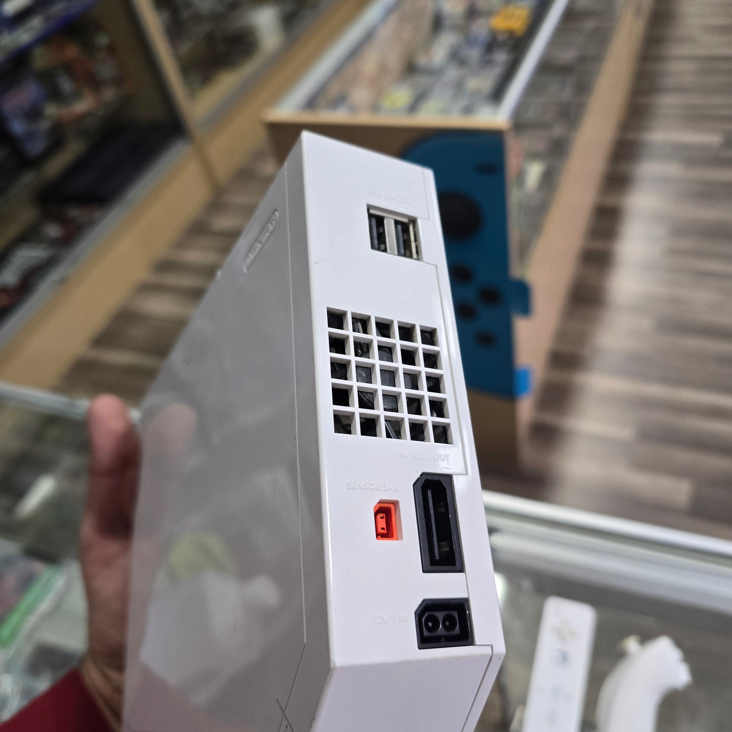 (407) Nintendo Wii System [All Cables And Controllers Included]