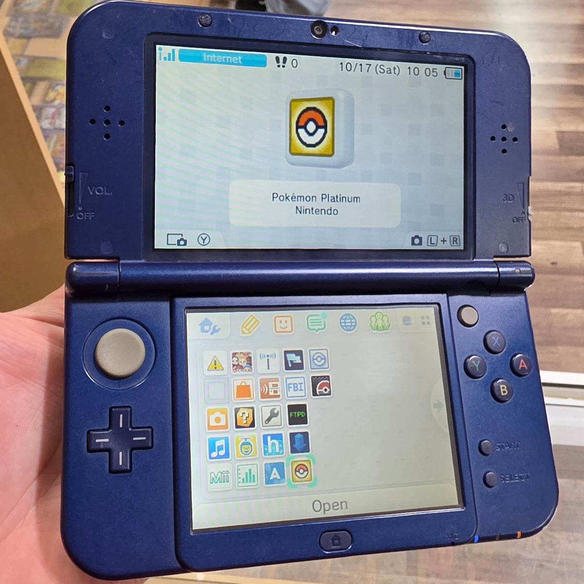 (220) New Nintendo 3DS XL Handheld System (Blue) w/ Charger (Region Free)(JAPANESE TO US) (DIGITAL GAMES) (TOP IPS)
