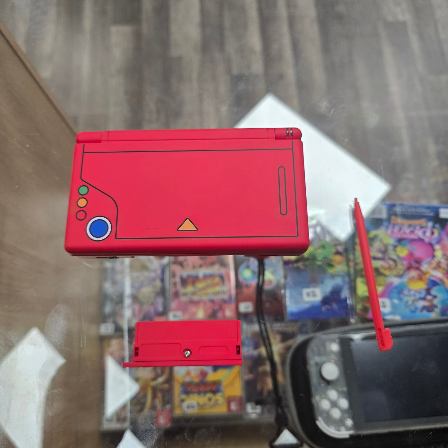 Custom Shell Pokémon (Pokedex Themed) Ds Lite Handheld System with Charger