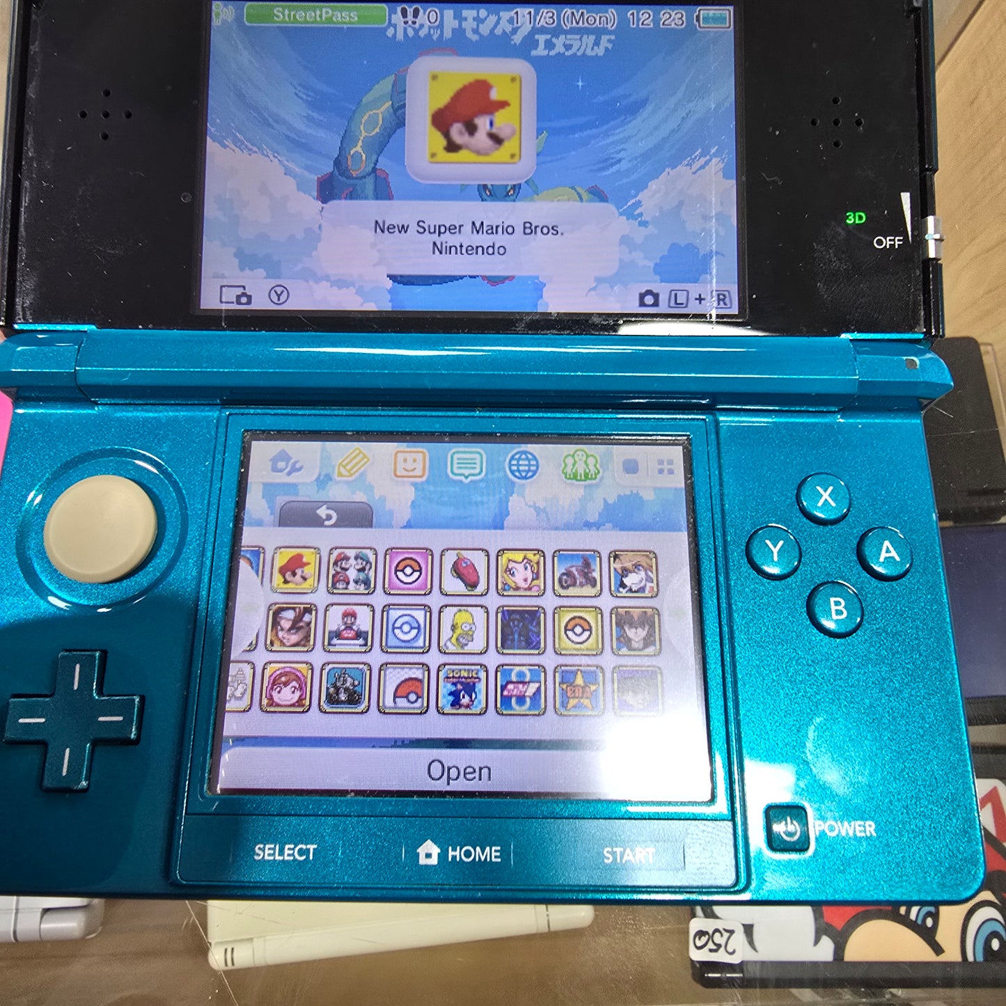 Nintendo 3DS Aqua Blue Nintendo 3DS [Charger included] [Pre-Installed Games]