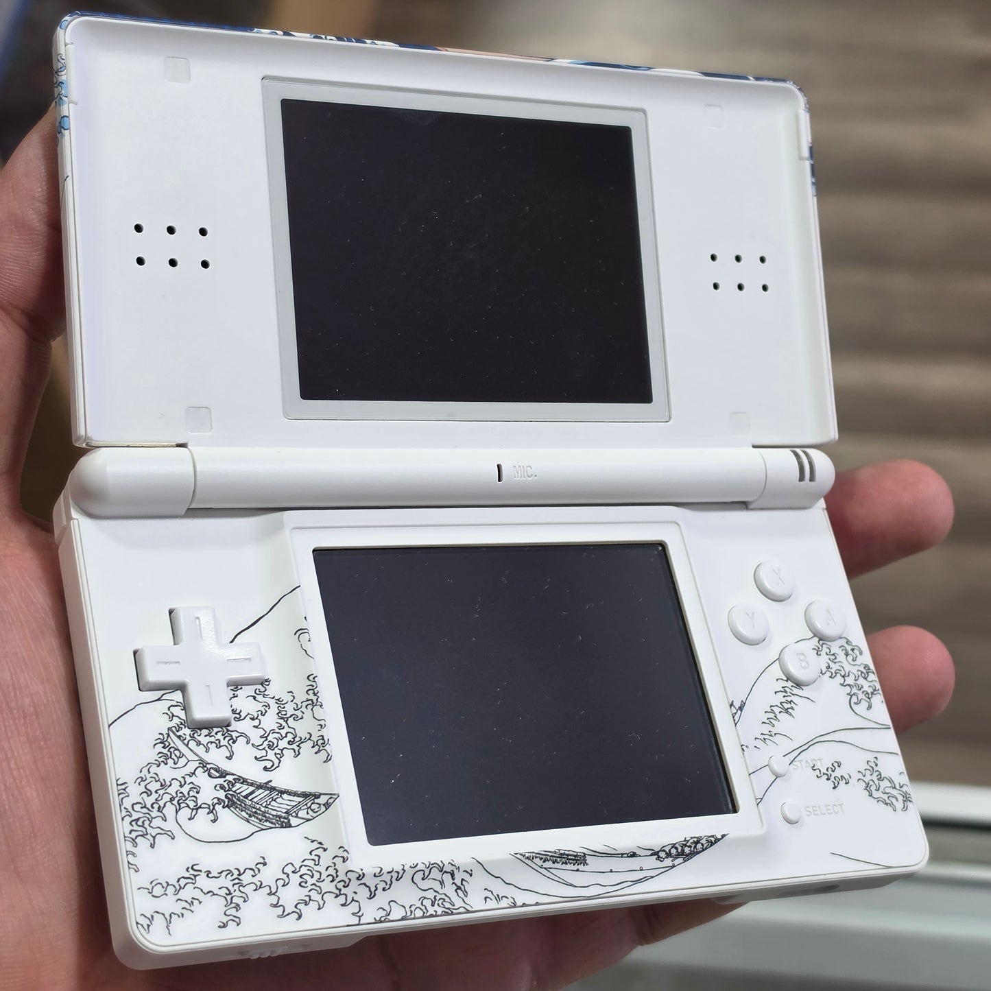 Custom Shell Nintendo DS Lite Handheld System with Charger (Clean)