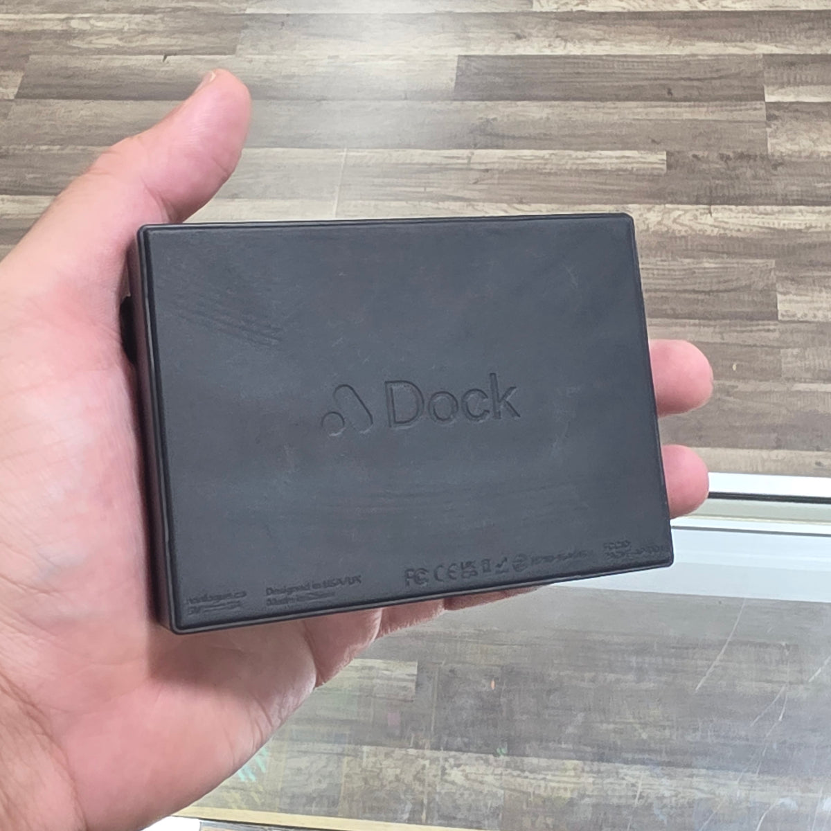 Black Analogue Pocket Dock with Cables