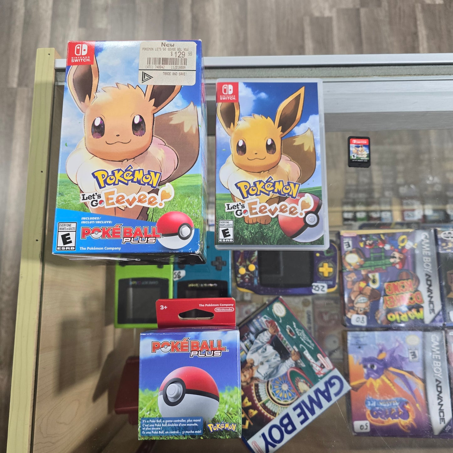 Pokemon Let's Go Eevee [Poke Ball Plus Bundle] Nintendo Switch