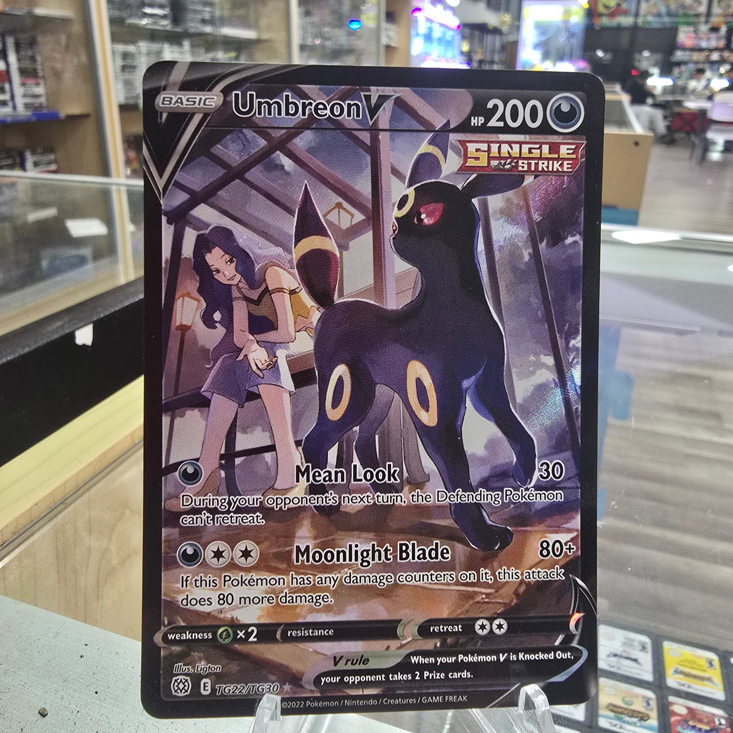 Umbreon V - SWSH09: Brilliant Stars Trainer Gallery (NM)