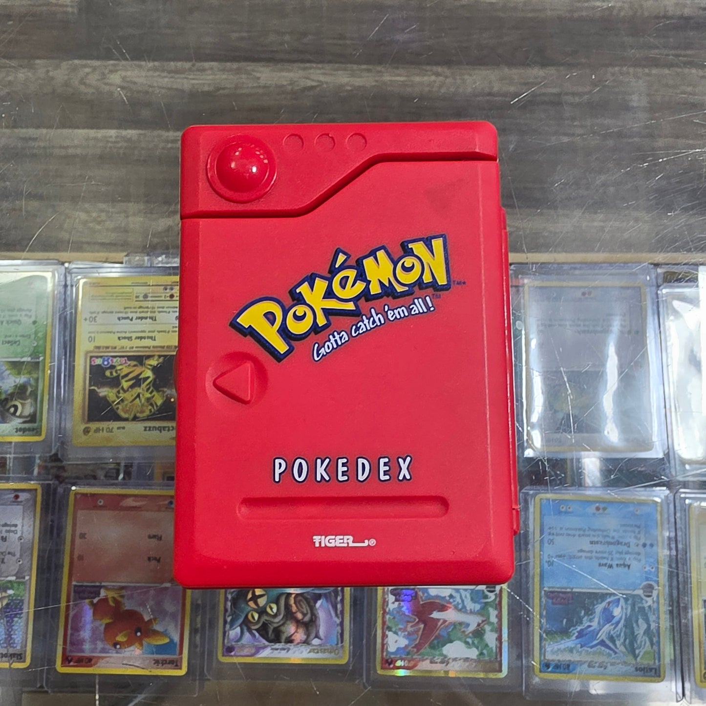 Vintage 1998 Pokedex Handheld System