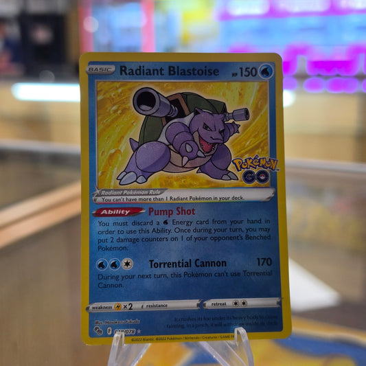 Radiant Blastoise - Pokemon (NM)