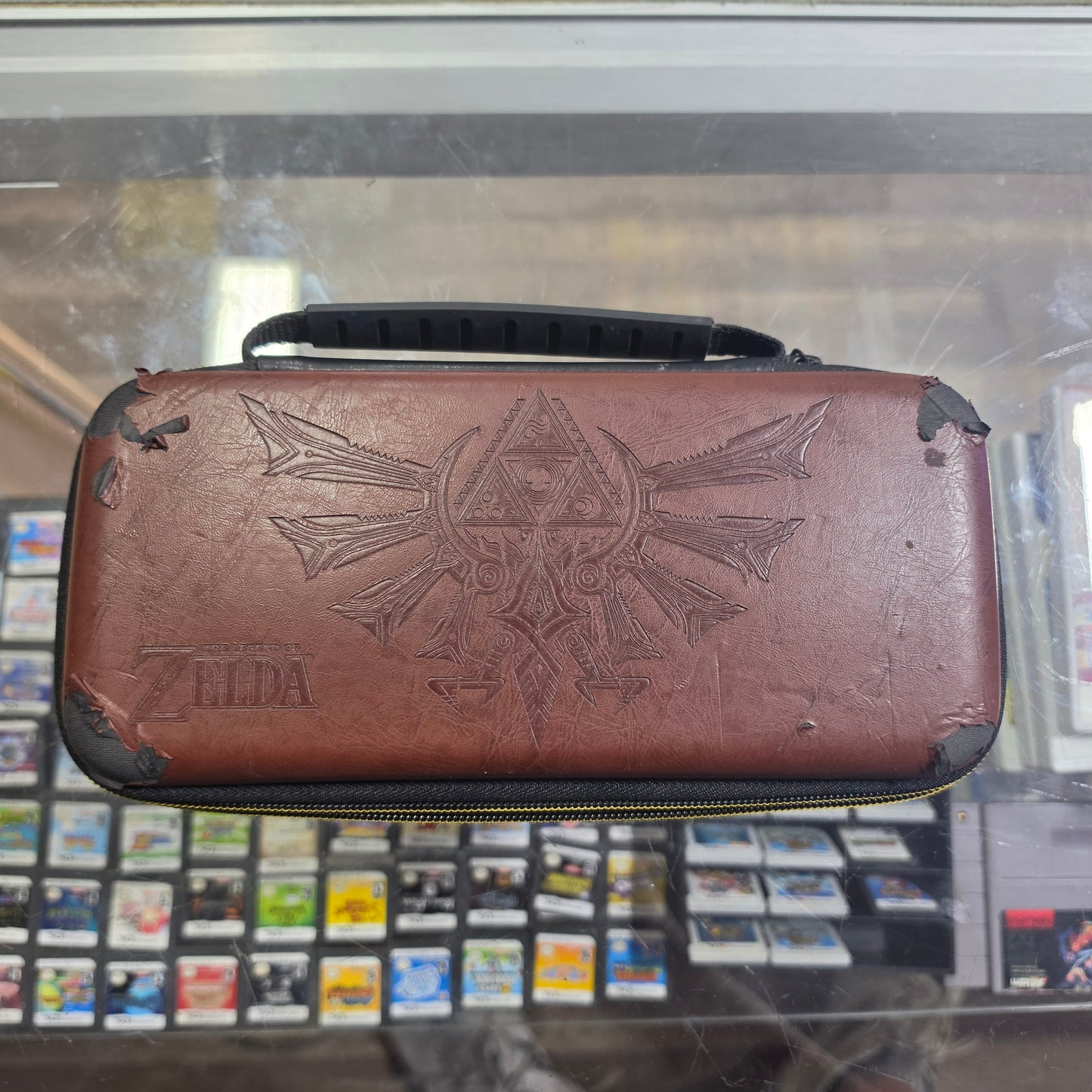 Zelda Leather Case for Nintendo Switch (WORN)