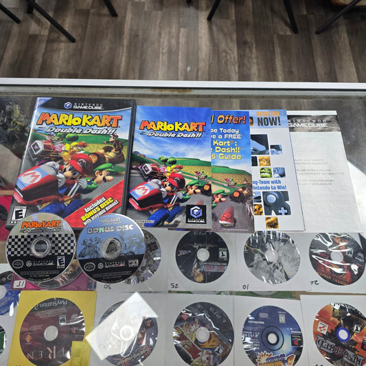 MarioKart Double Dash with Bonus Disc CIB Nintendo Gamecube