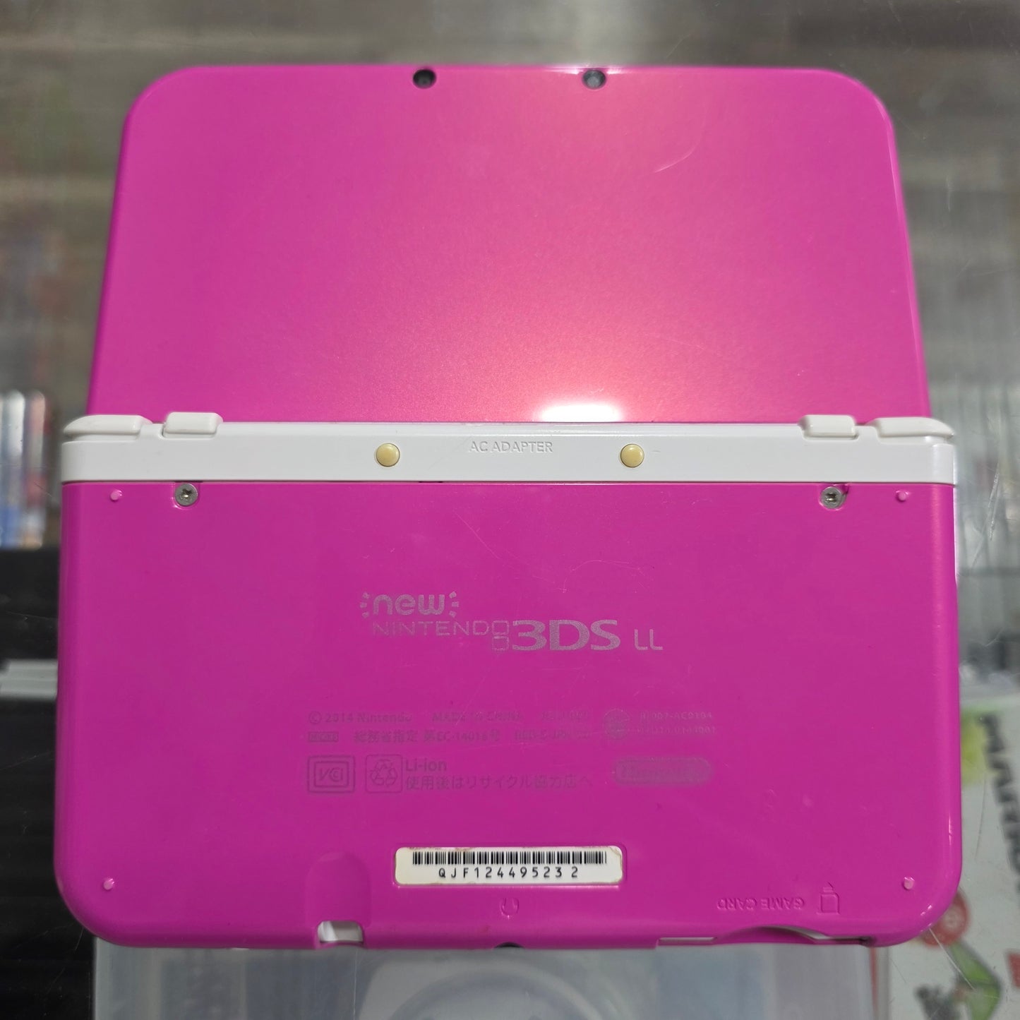New Nintendo 3DS LL Pink + White JP Nintendo 3DS [Region Unlocked, pre installed games]
