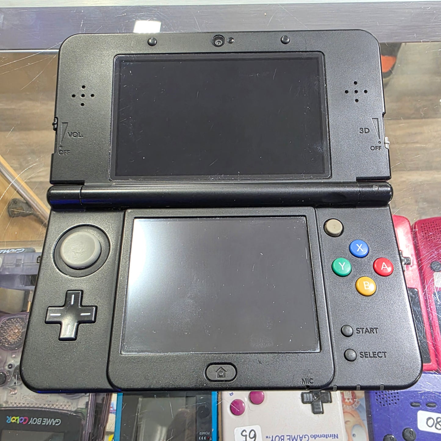 New Nintendo 3DS Japanese Mario Faceplate System [Region Unlock Modded] [Charger Included] [No Stylus]