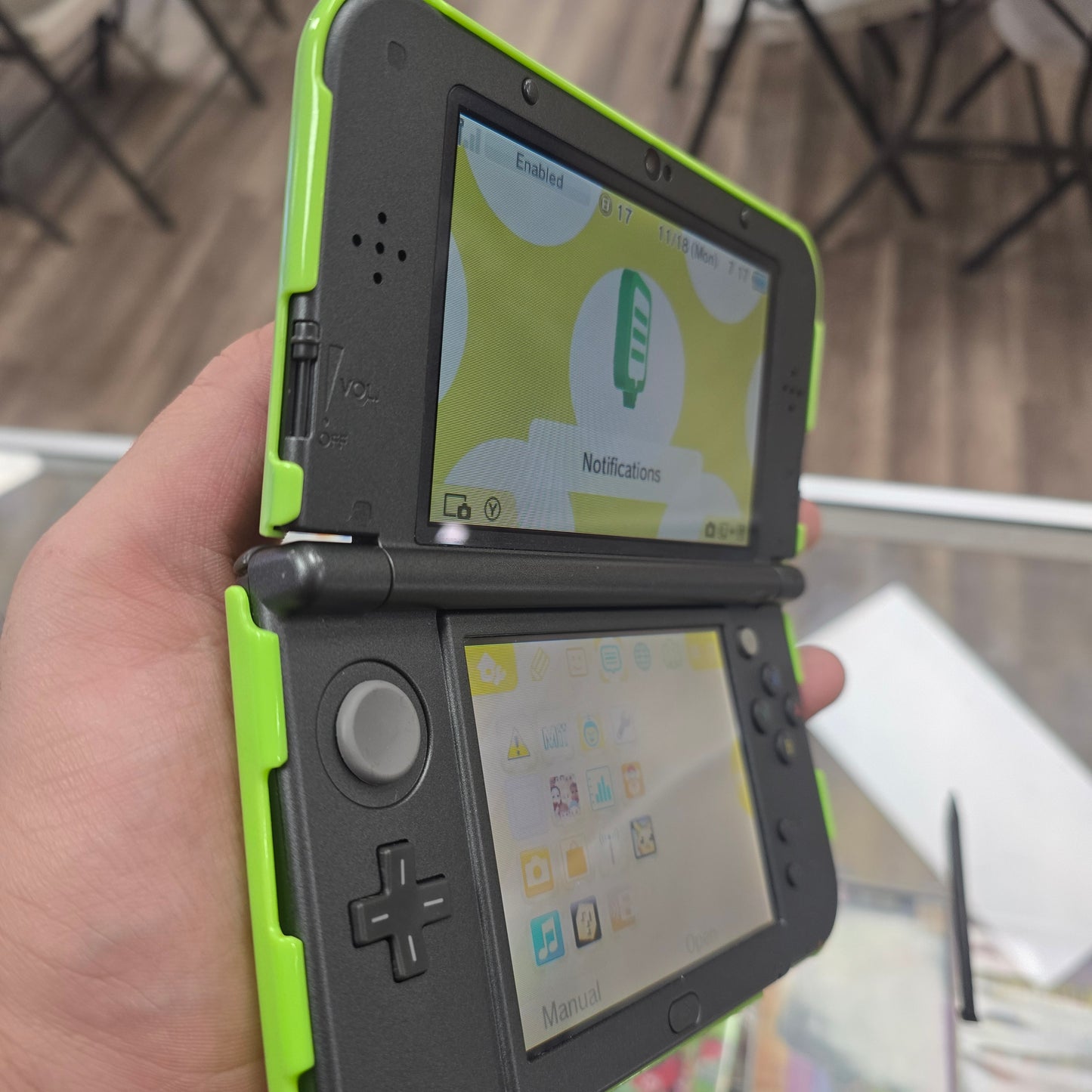 "New" Nintendo 3ds XL System with Yoshi Shell Protector (Has Pokémon Bank) Comes with Charger