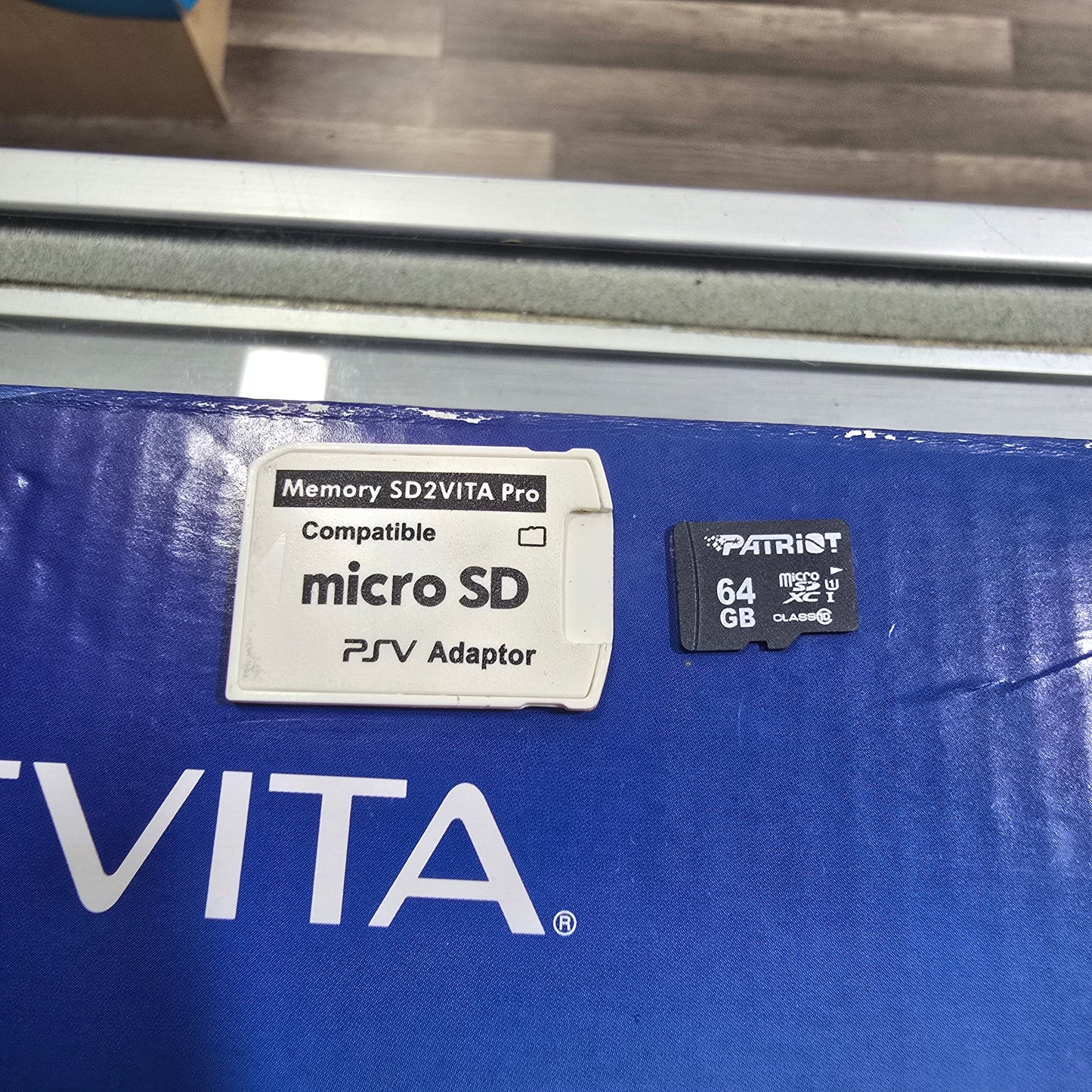 PlayStation Vita Slim Aqua Blue Console Playstation Vita 2000 (with digital games)