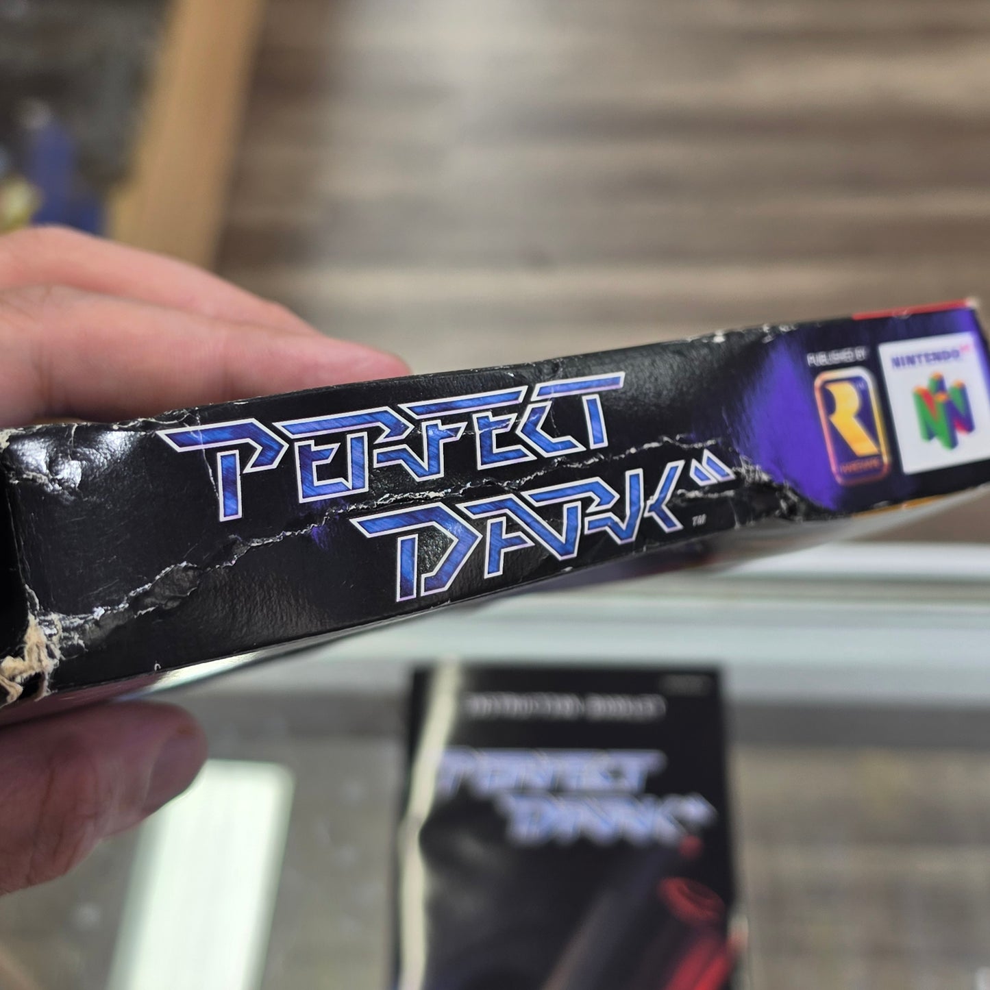 Perfect Dark CIB Nintendo 64