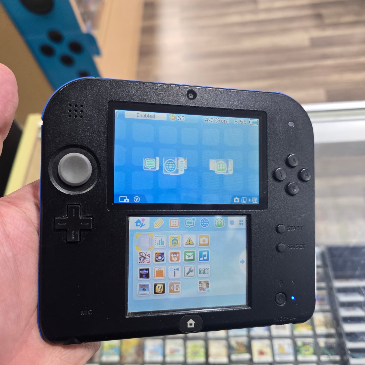 Nintendo 2DS Electric Blue Handheld System with Charger Nintendo 3DS