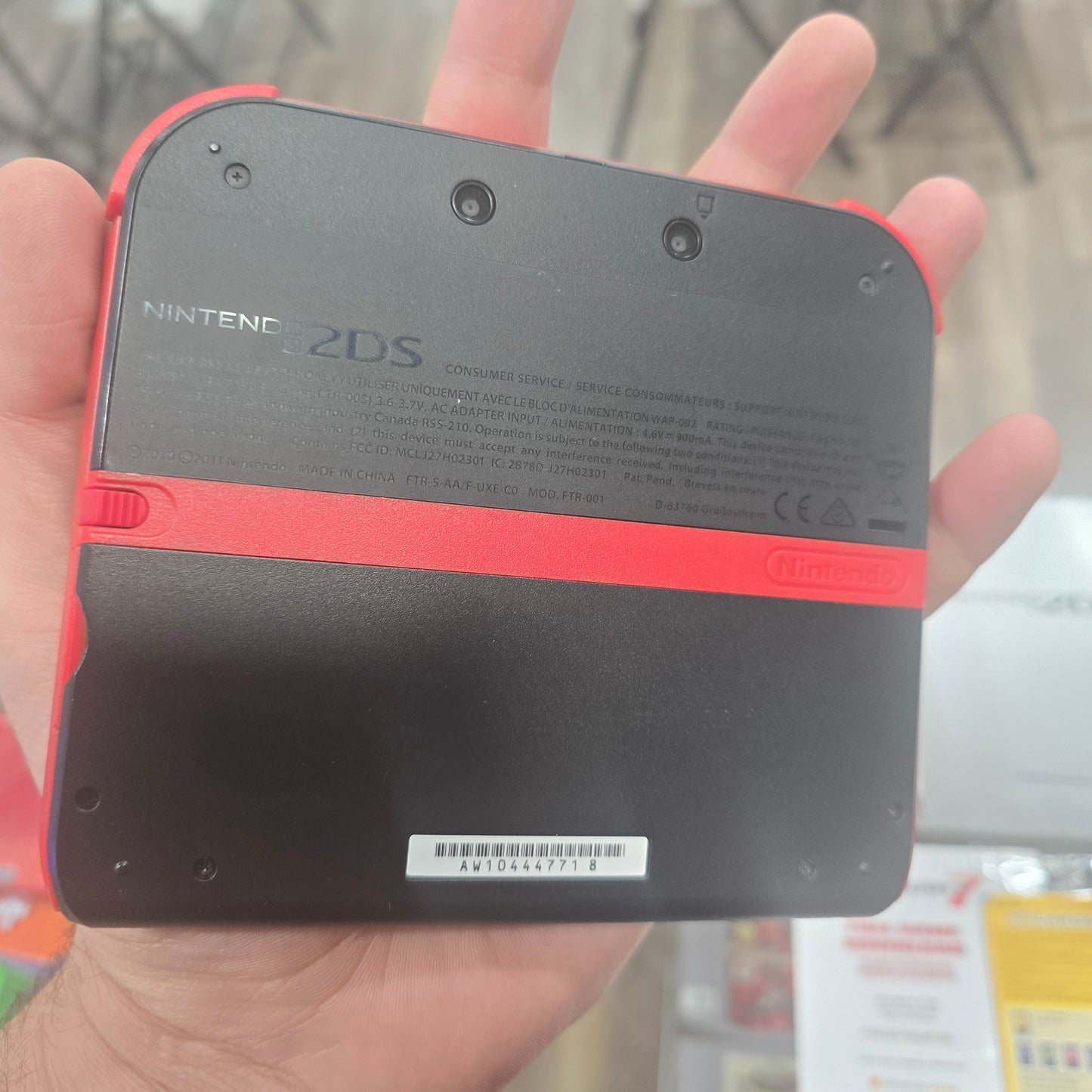 Nintendo 2DS Crimson Red (Mariokart 7 Variant) GAME NOT INCLUDED)