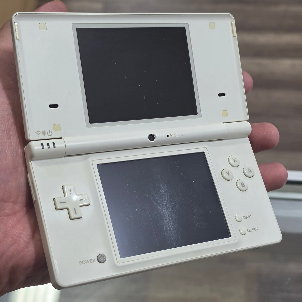 White Reshiram & Zekrom Edition JP Nintendo DSi Handheld System with Charger (Slight Yellowing)