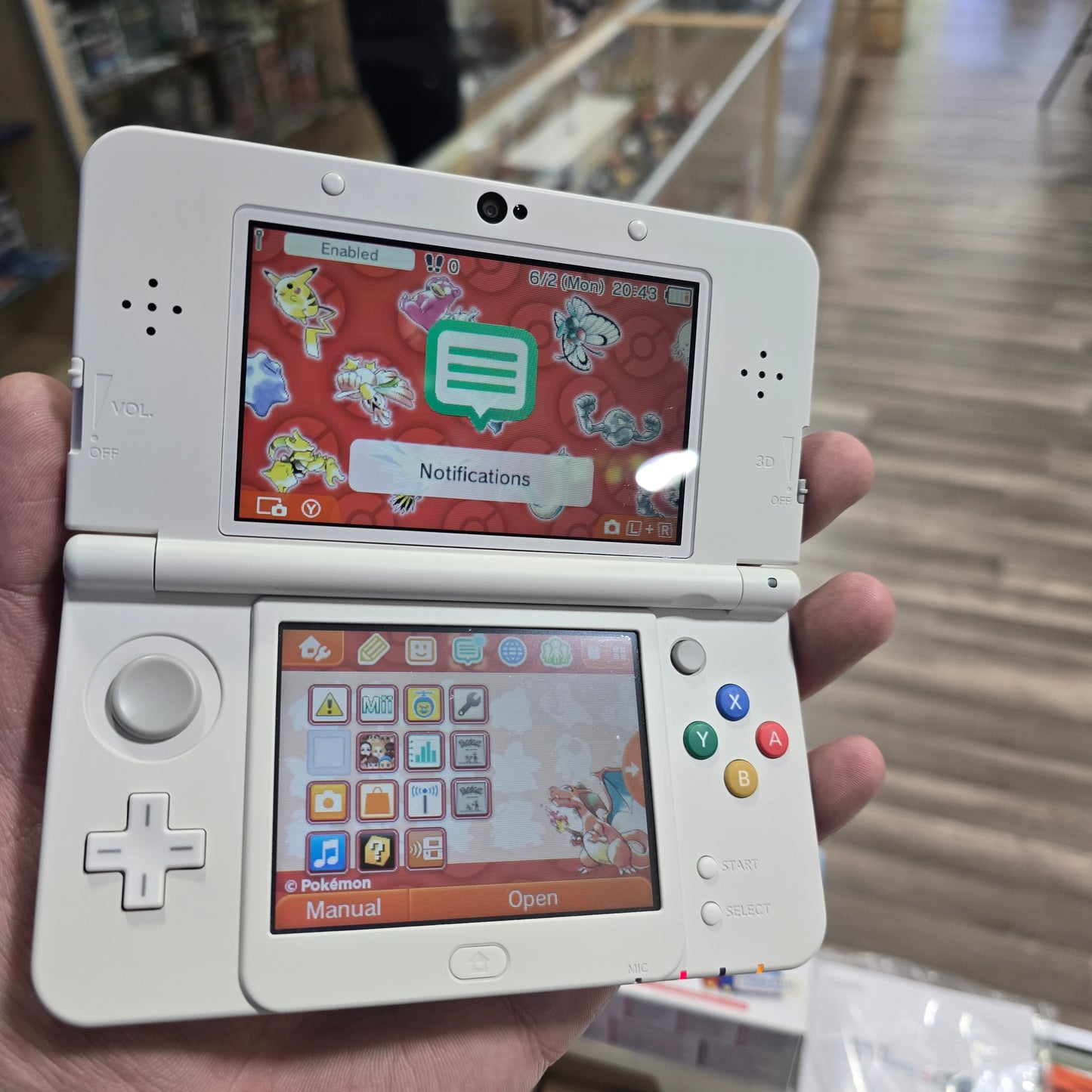 New Nintendo 3DS Pokemon 20th Anniversary Edition Nintendo 3DS (CLEAN SYSTEM AND BOX) with Box Protector