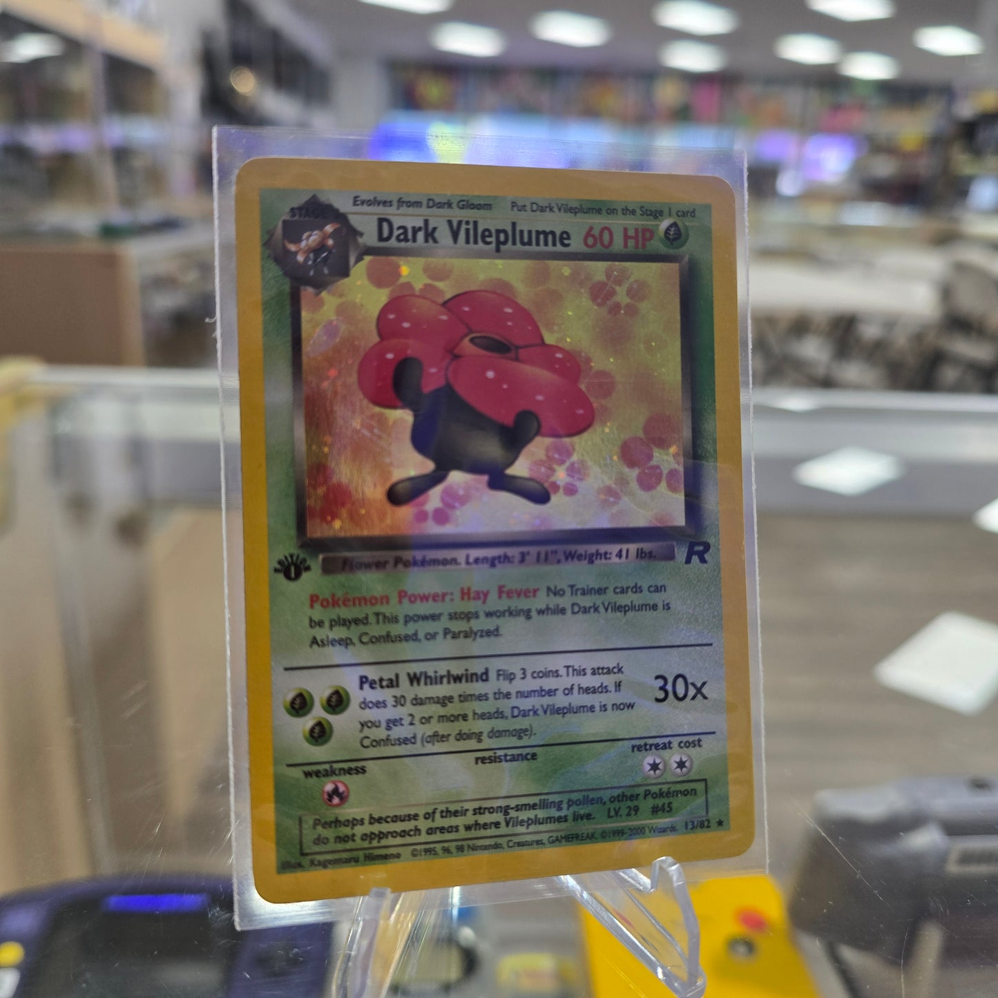Dark Vileplume (13) - Team Rocket Holofoil (NM) 1st Edition