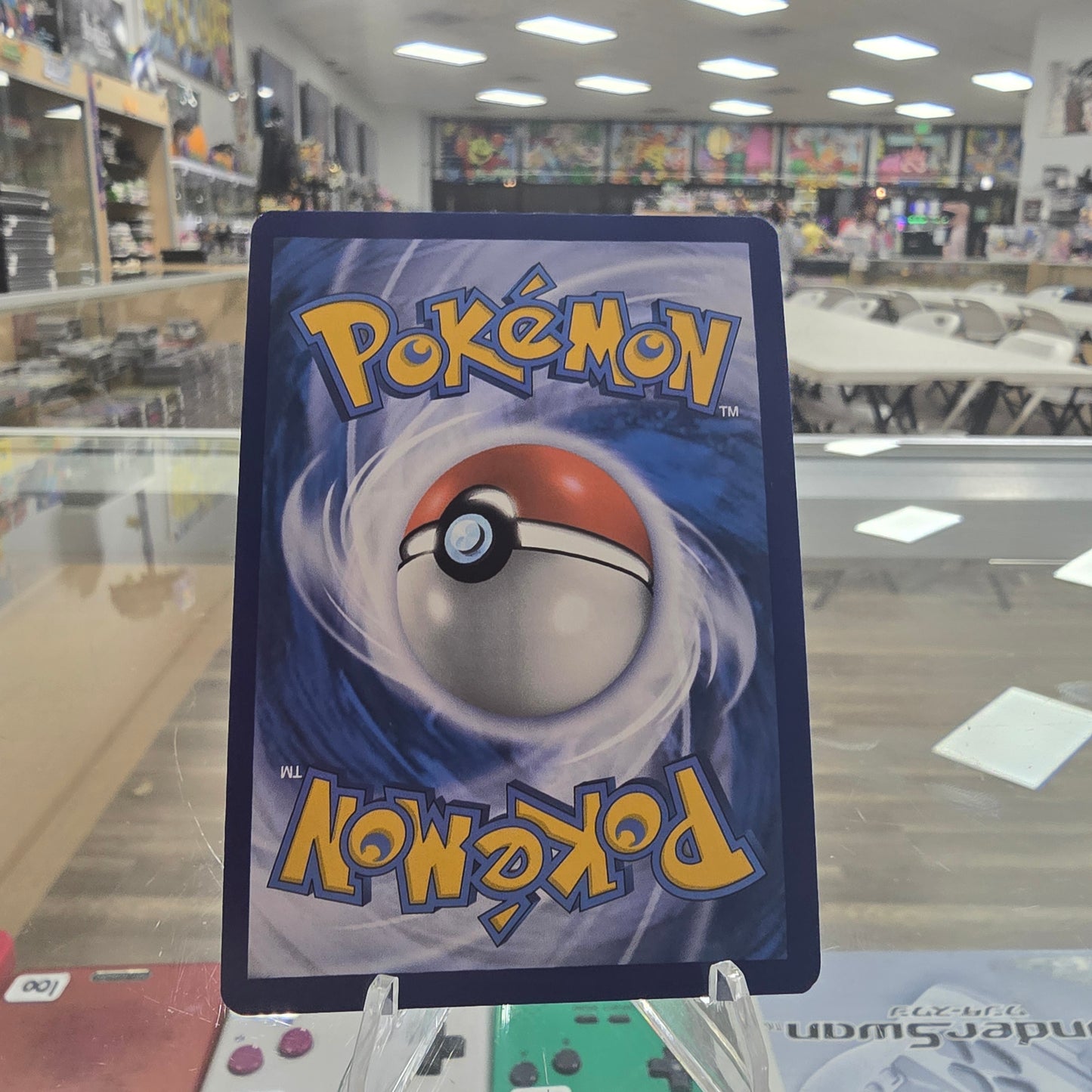 Riolu - 215/198 - SV01: Scarlet & Violet Base Set (NM)