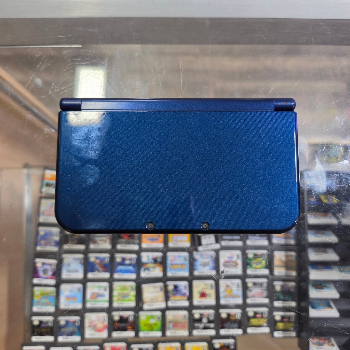 Blue New Nintendo 3DS XL Handheld System With Charger (Region Free)(JAPANESE TO US)