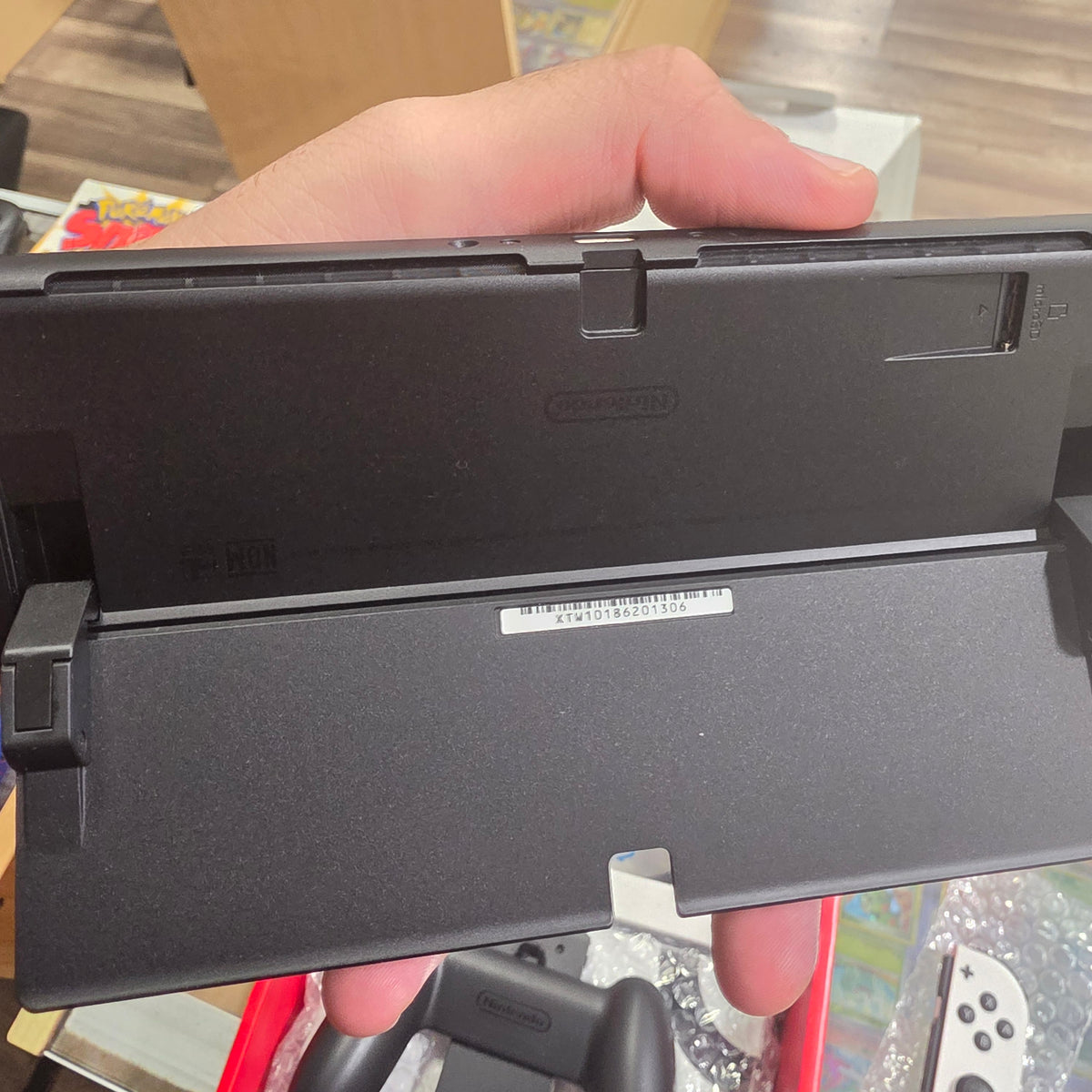 (1306) Nintendo Switch OLED System with Box
