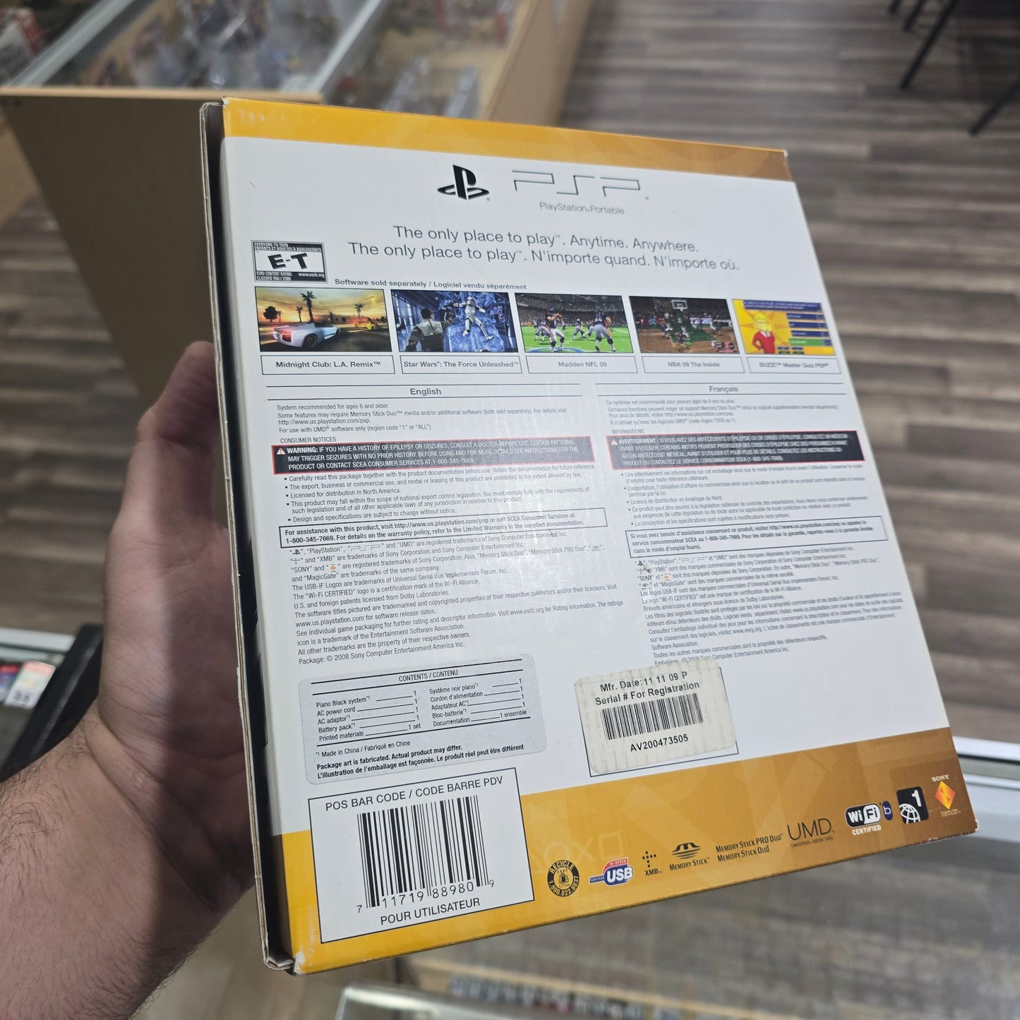 PSP 3000 Model CIB with Box and Charger