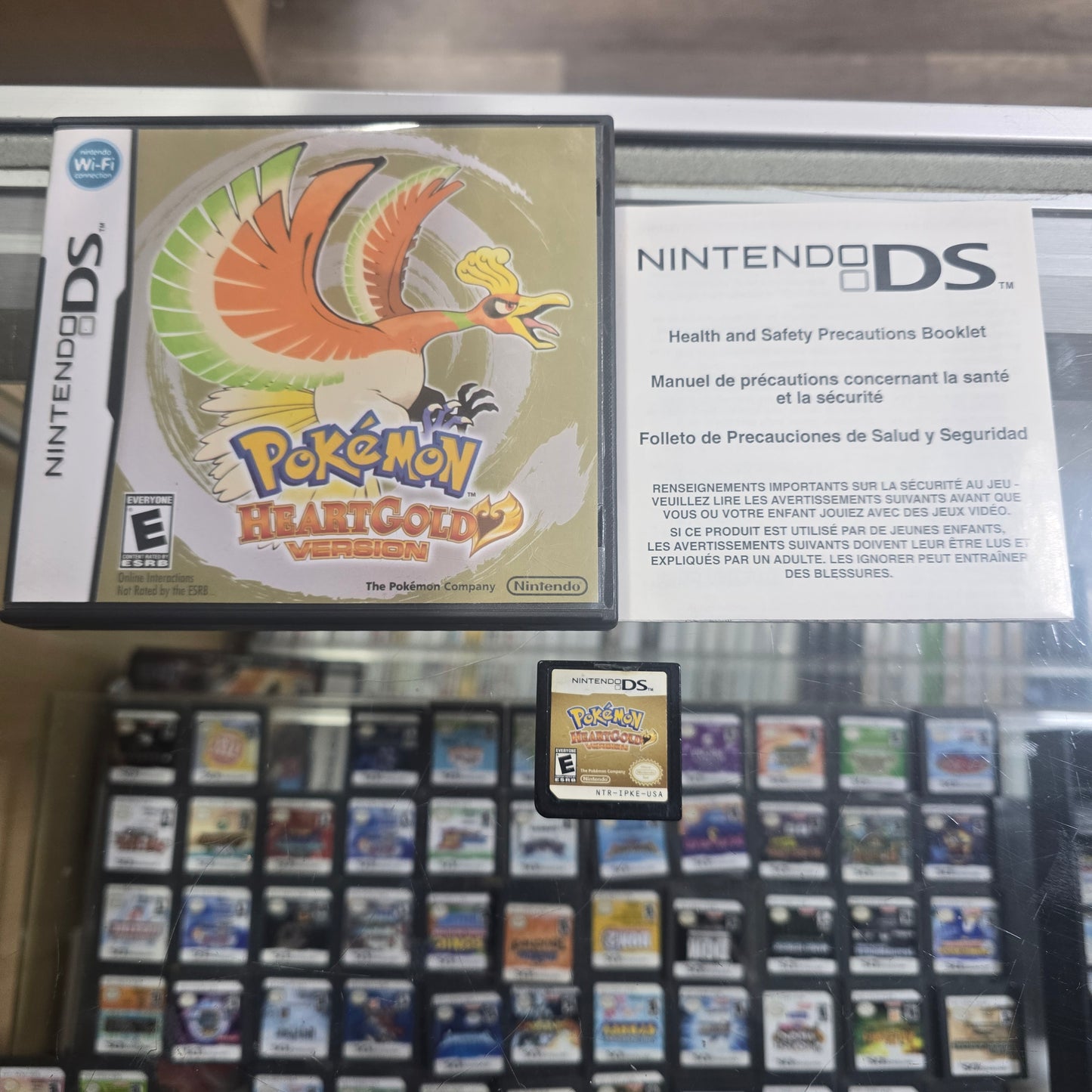 Pokémon HeartGold (Authentic) Nintendo DS (Check photos for condition) (REPRODUCTION Box art)